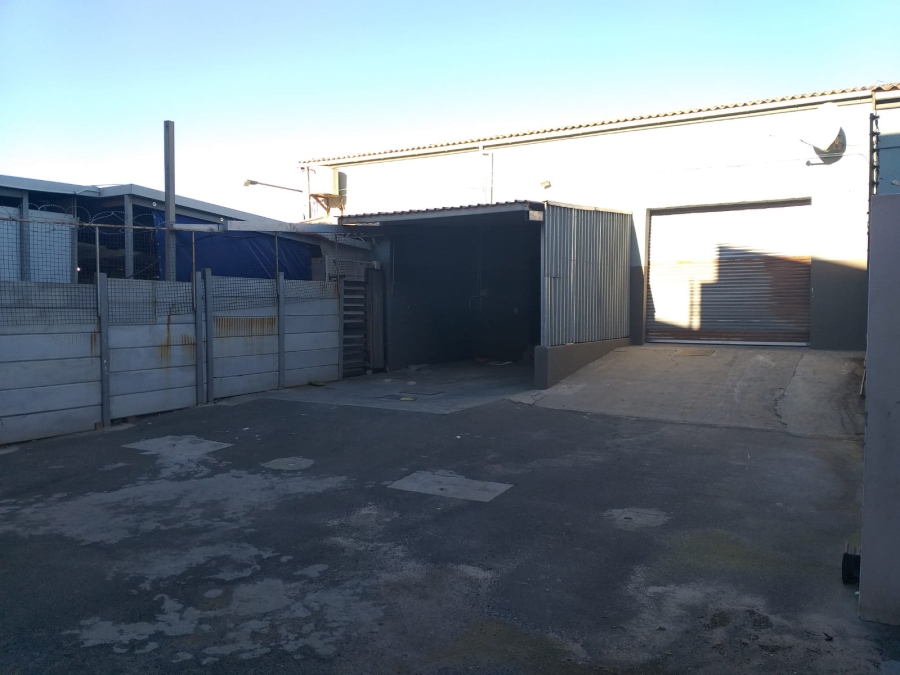 To Let Commercial Property for Rent in Paarden Eiland Western Cape